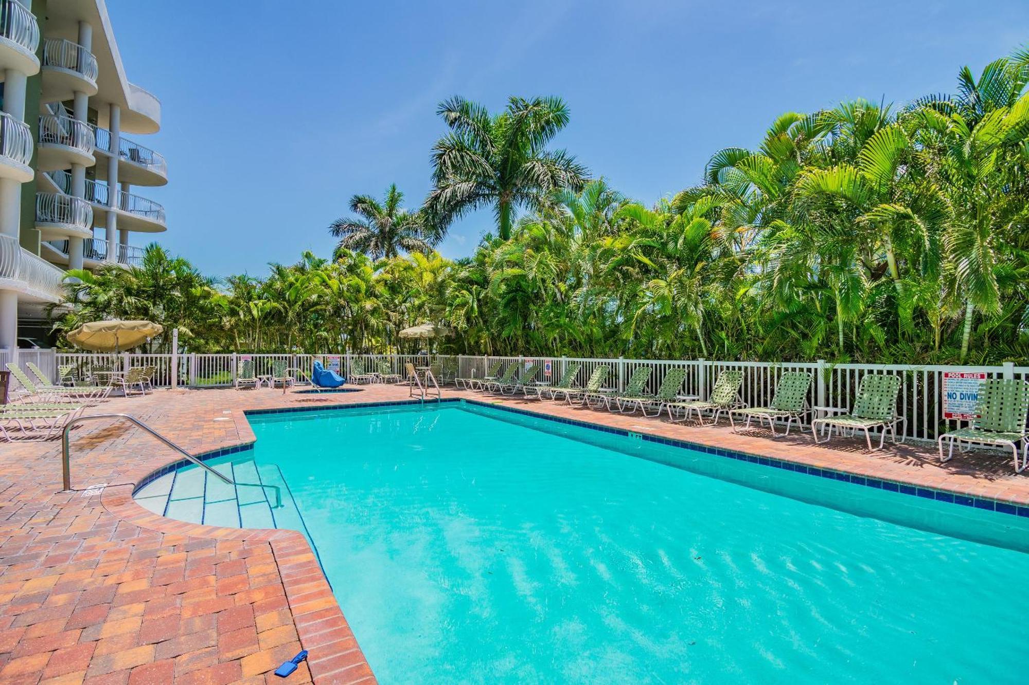 Crystal Palms 201 Villa St. Pete Beach Exterior photo